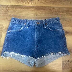 Wrangler Classic Blue Frayed Hem Jean Shorts